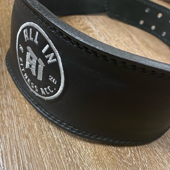 Double prong Lifting belt - BRAND NEW - Picture 3 of 8